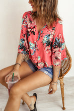 Load image into Gallery viewer, Wanxear Women's V-Neck Flare Seven-Minute Sleeve Short T-Shirt