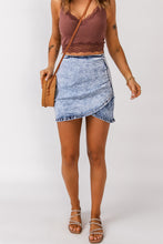 Load image into Gallery viewer, Wanxear Women's Mid Waist Short Denim Skirt