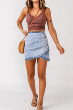 Load image into Gallery viewer, Wanxear Women's Mid Waist Short Denim Skirt